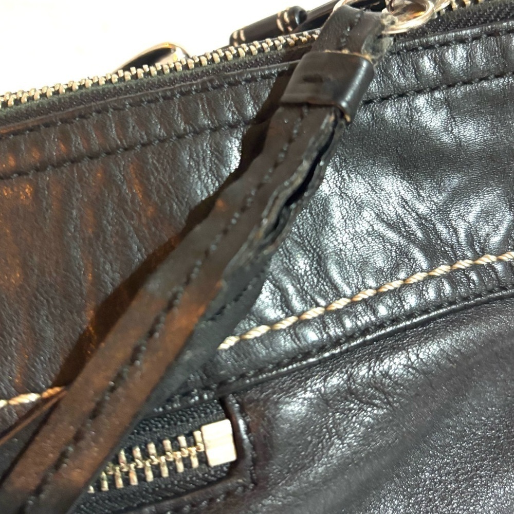 Coach vintage Black Leather Shoulder Bag - Picture 7 of 9